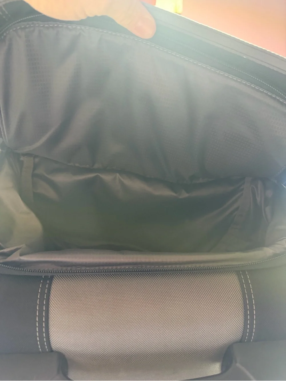 Timbuk2 Copilot Luggage Roller 2-Wheel Rolling Suitcase Carry On Black Grey